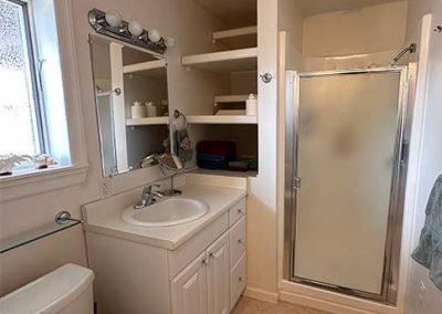 image of the bathroom
