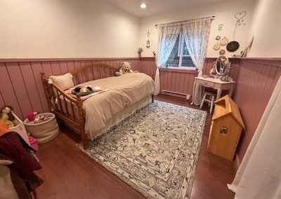 image of a bedroom