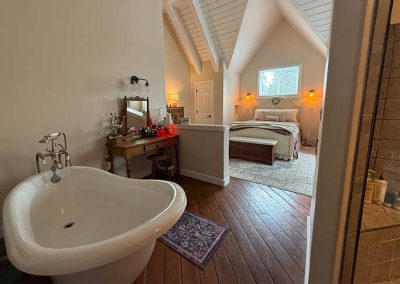 image of the master bedroom