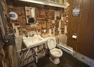 image of the bathroom