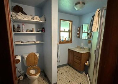 image of the bathroom