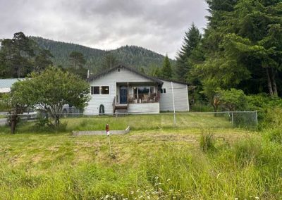 image of the front. yard