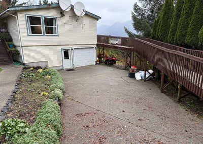 image of the driveway