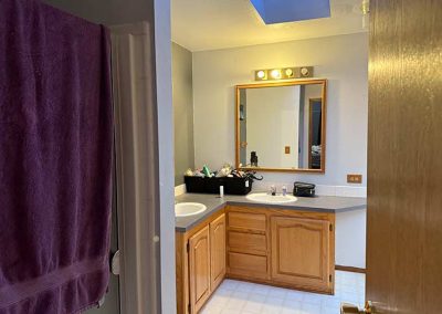 image of the master bathroom