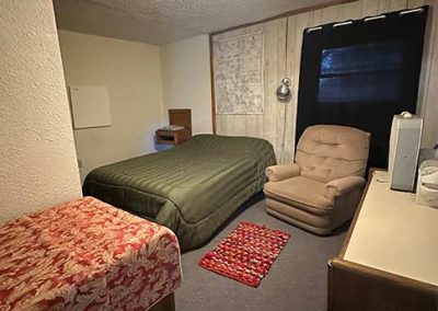 image of the fifth downstairs bedroom