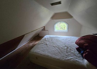 image of the second bedroom